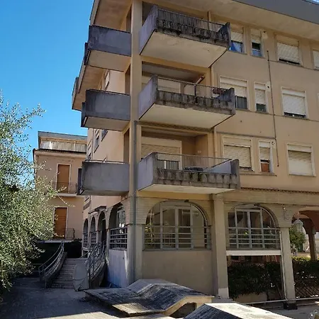 Zoe Apartment *